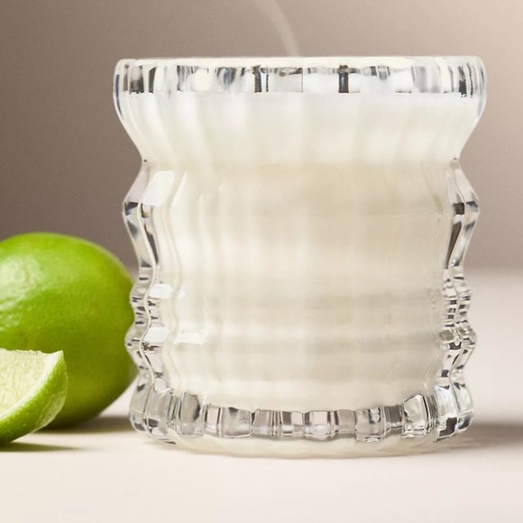 Auden Lueur Arlow Boxed Glass
Candle I AnthroHome
NIBX
Scent -Arlow
 8 oz. - Picture 2 of 3